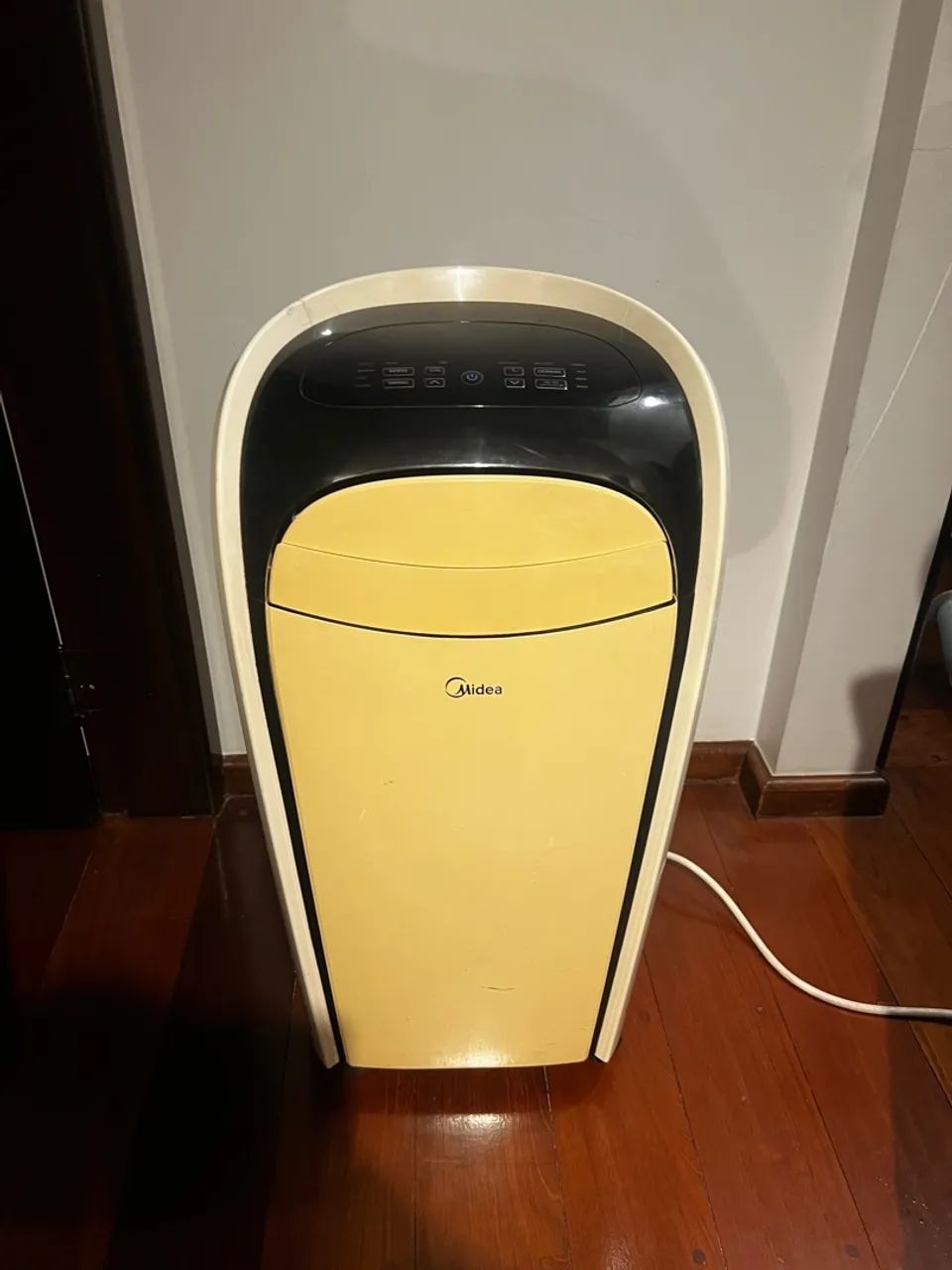 Ar Condicionado Portátil Midea- 10.500 Btu