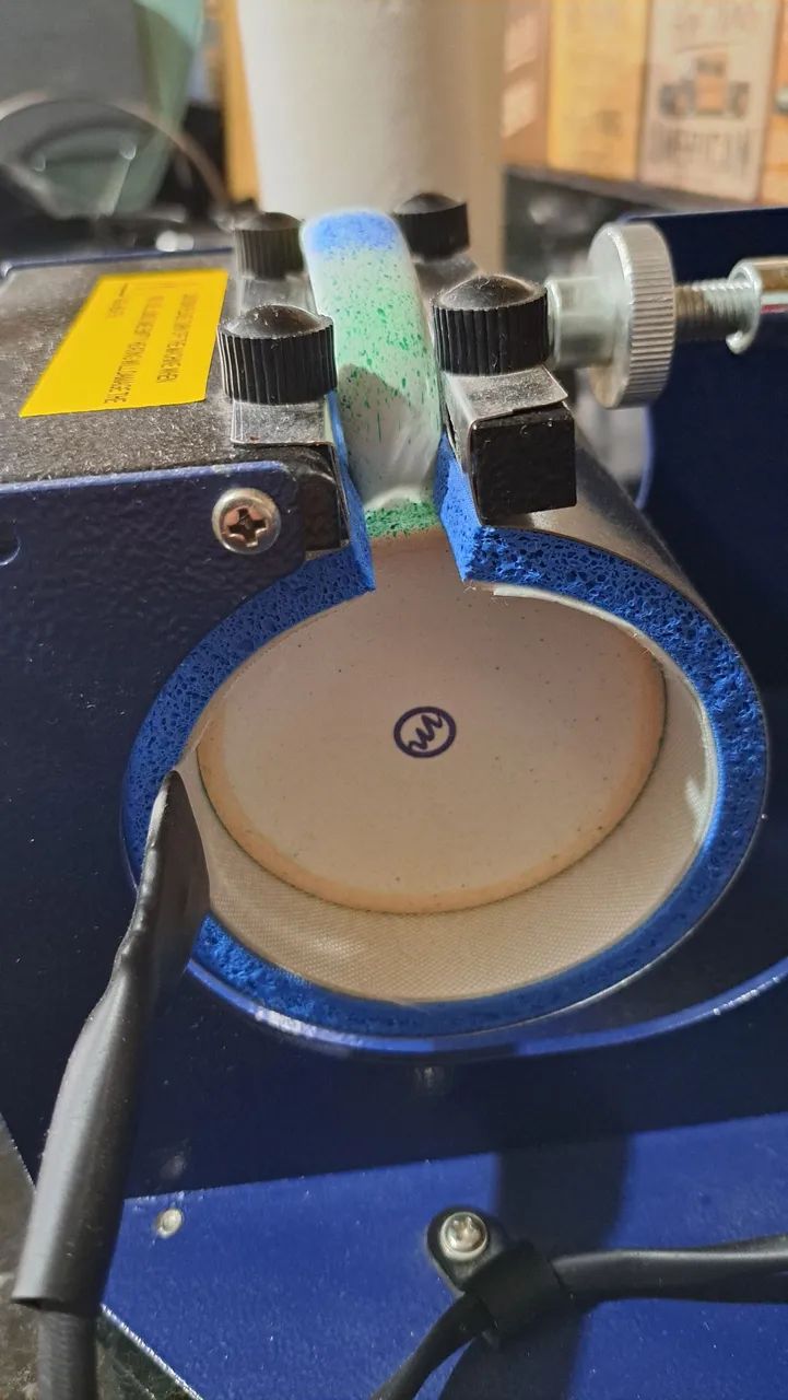 Máquina de estampar canecas - Foto 4