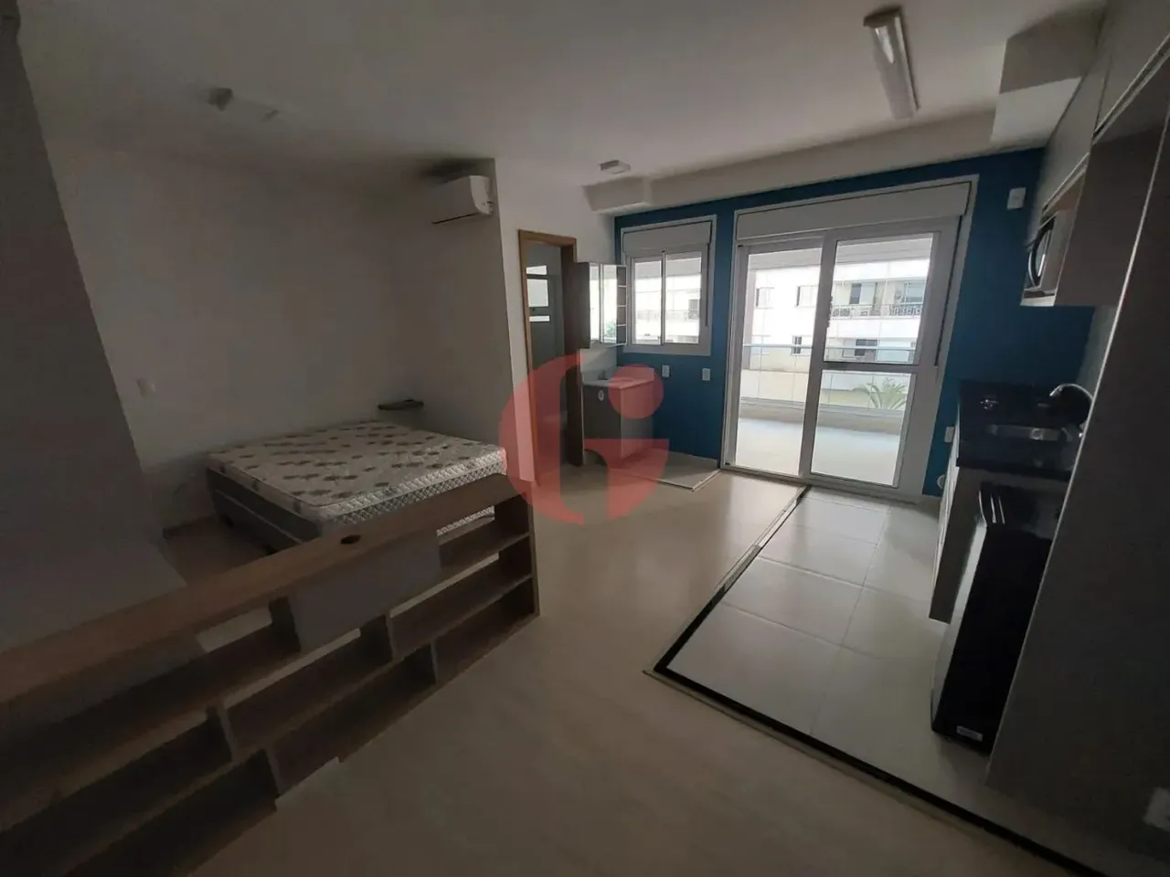 Apartamento studio mobiliado para locação com 01 quarto e 01 vaga de garagem - 40m² no bai