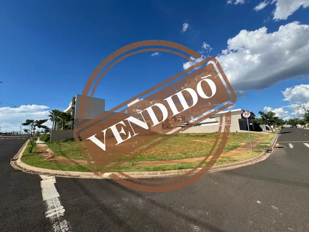 Terreno em Condomínio para Venda em Presidente Prudente, Condomínio Residencial Solares