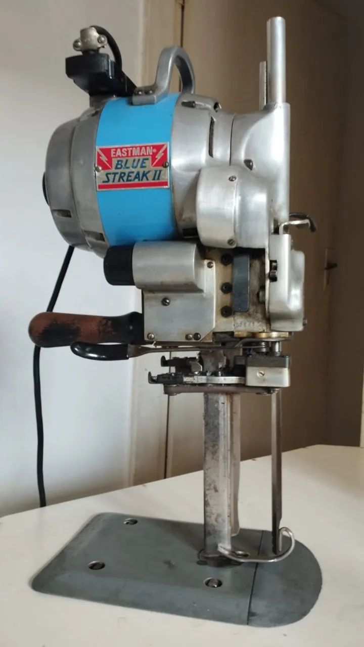MAQUINA DE CORTE 8 POLEGADAS EASTMAN  - Foto 3
