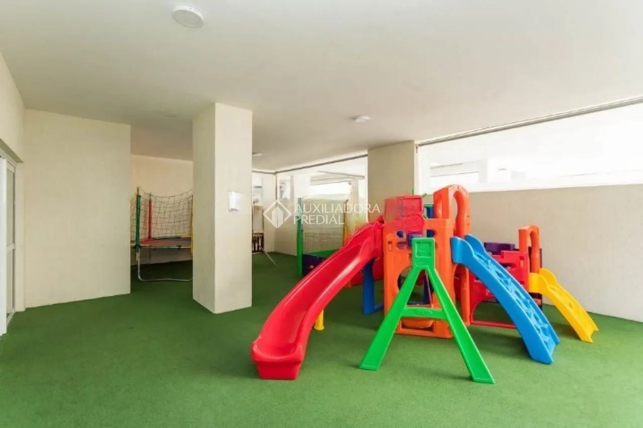 Apartamento com infraestrutura completa no bairro Tirsteza - Foto 5