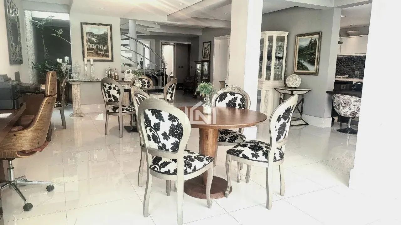 Casa à venda no condominio Vila Diva