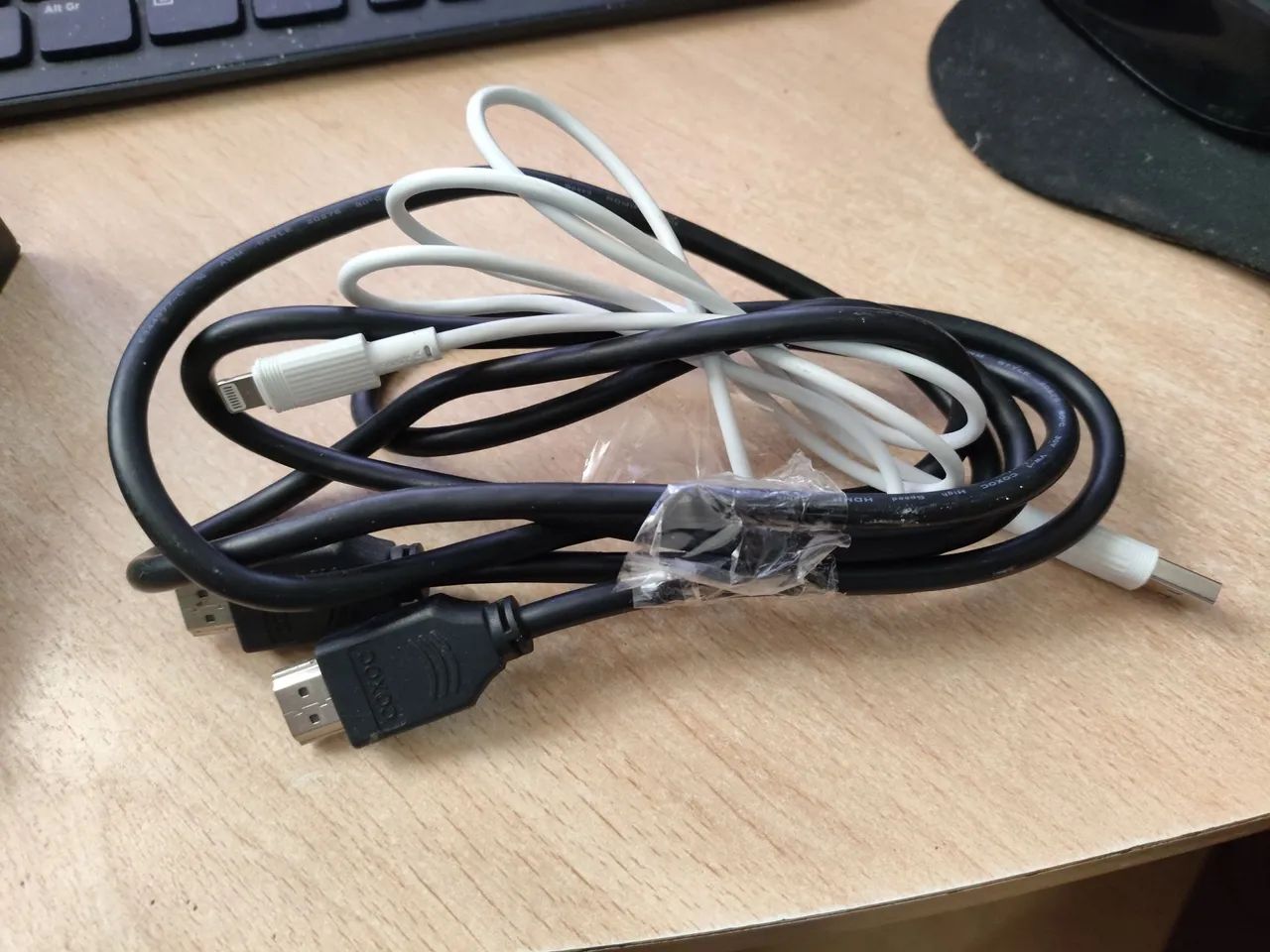 Apple TV 32GB - SIRI - compatível claro TV+ - Completa + Brindes Exclusivos - Foto 4