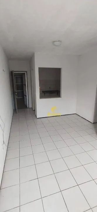 Apartamento com 2 dormitórios para alugar, 60 m² por R$ 780,00/mês - Parque Tabapua - Cauc - Foto 6