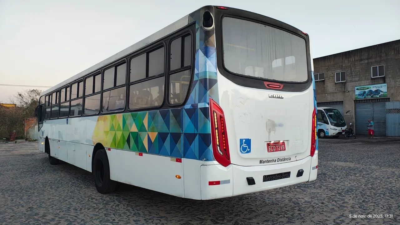 Mercedes 1721 - Foto 8