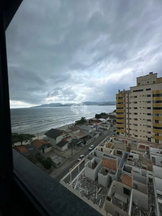 APARTAMENTO COM 3 SUÍTES FRENTE MAR NO PEREQUÊ EM PORTO BELO - Foto 9