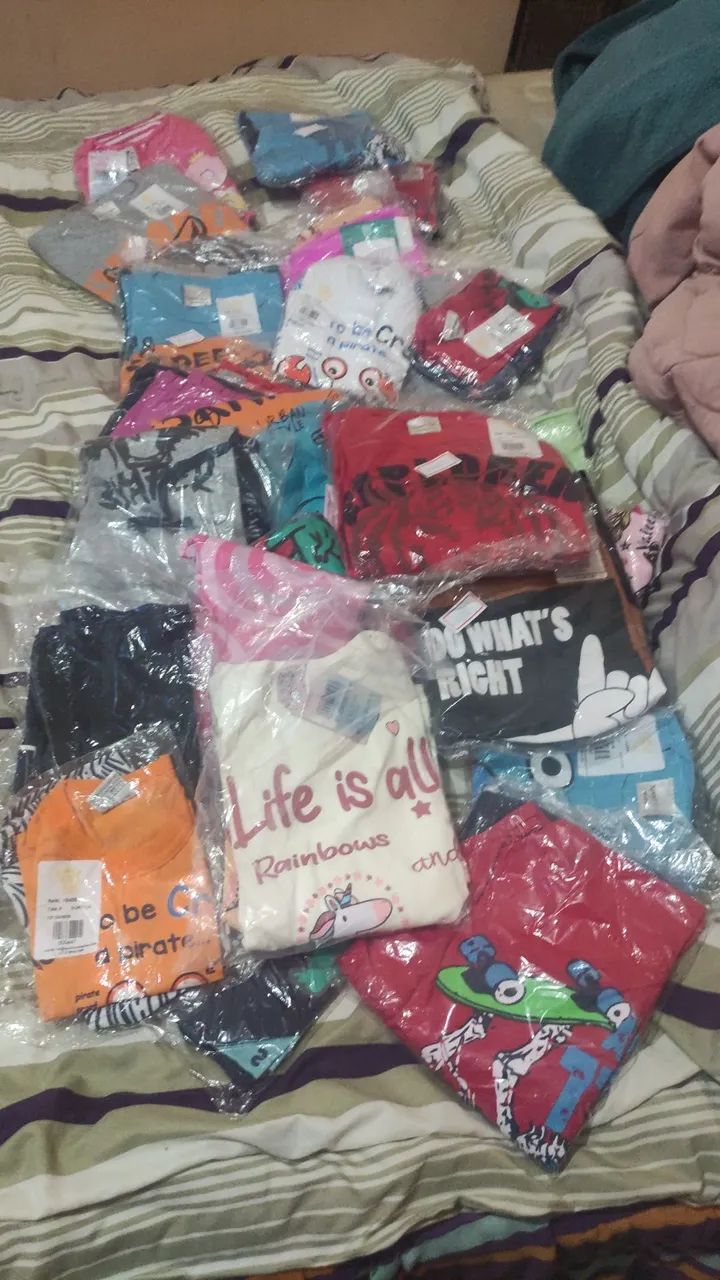 Lote de Roupas Infantis - Diversas Marcas e Tamanhos