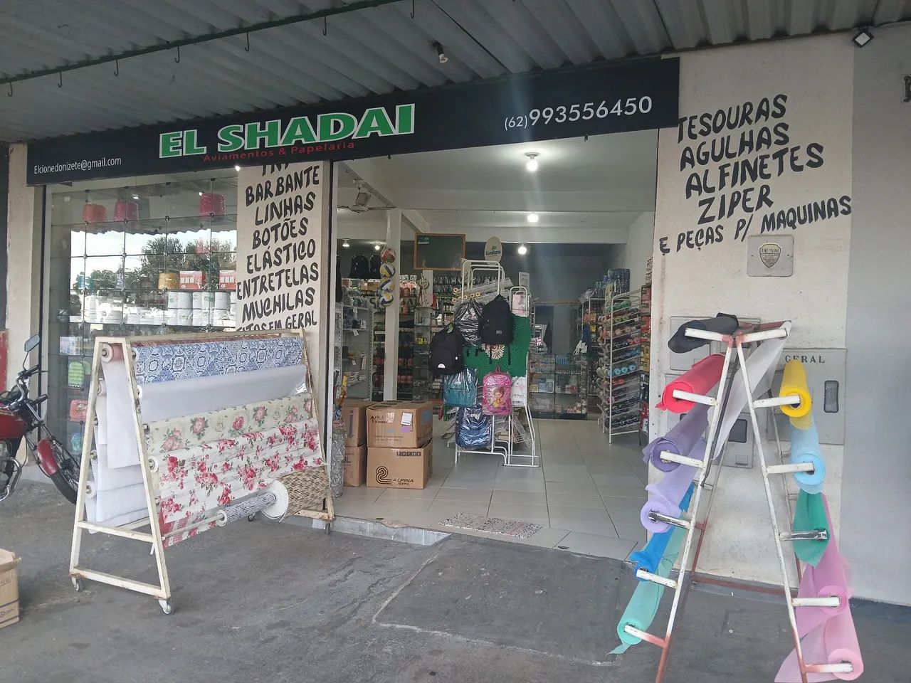 Vende-se loja de aviamentos e papelaria 