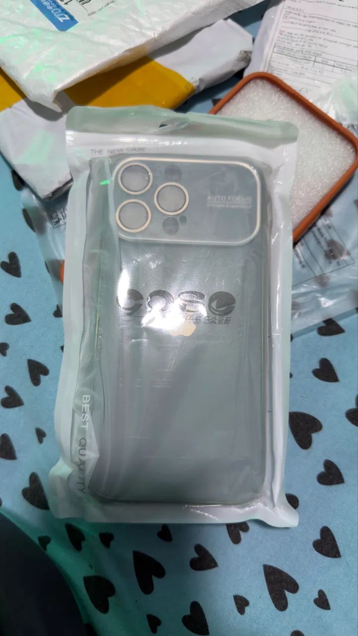 Nova capa para iPhone16  pro Max , que o fundo remete o iPhone 17 pro Max  - Foto 3