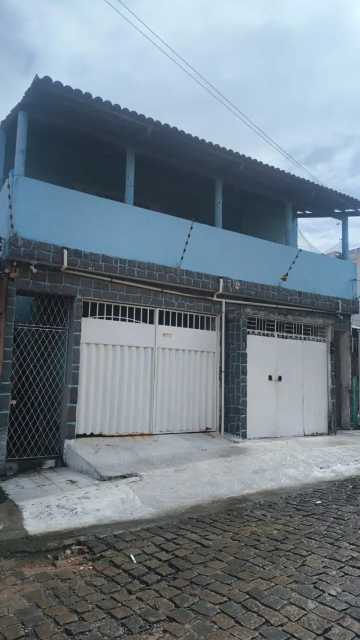Alugo Casa c/04 quartos, no Alecrim