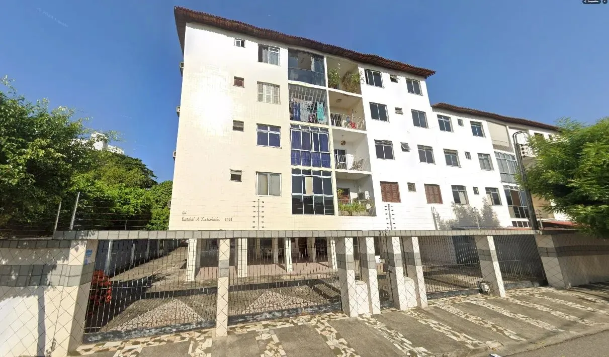 Apto. 83m², nascente, 03 qts (01 suíte), varanda, sala, cozinha, wc social, área de serviç