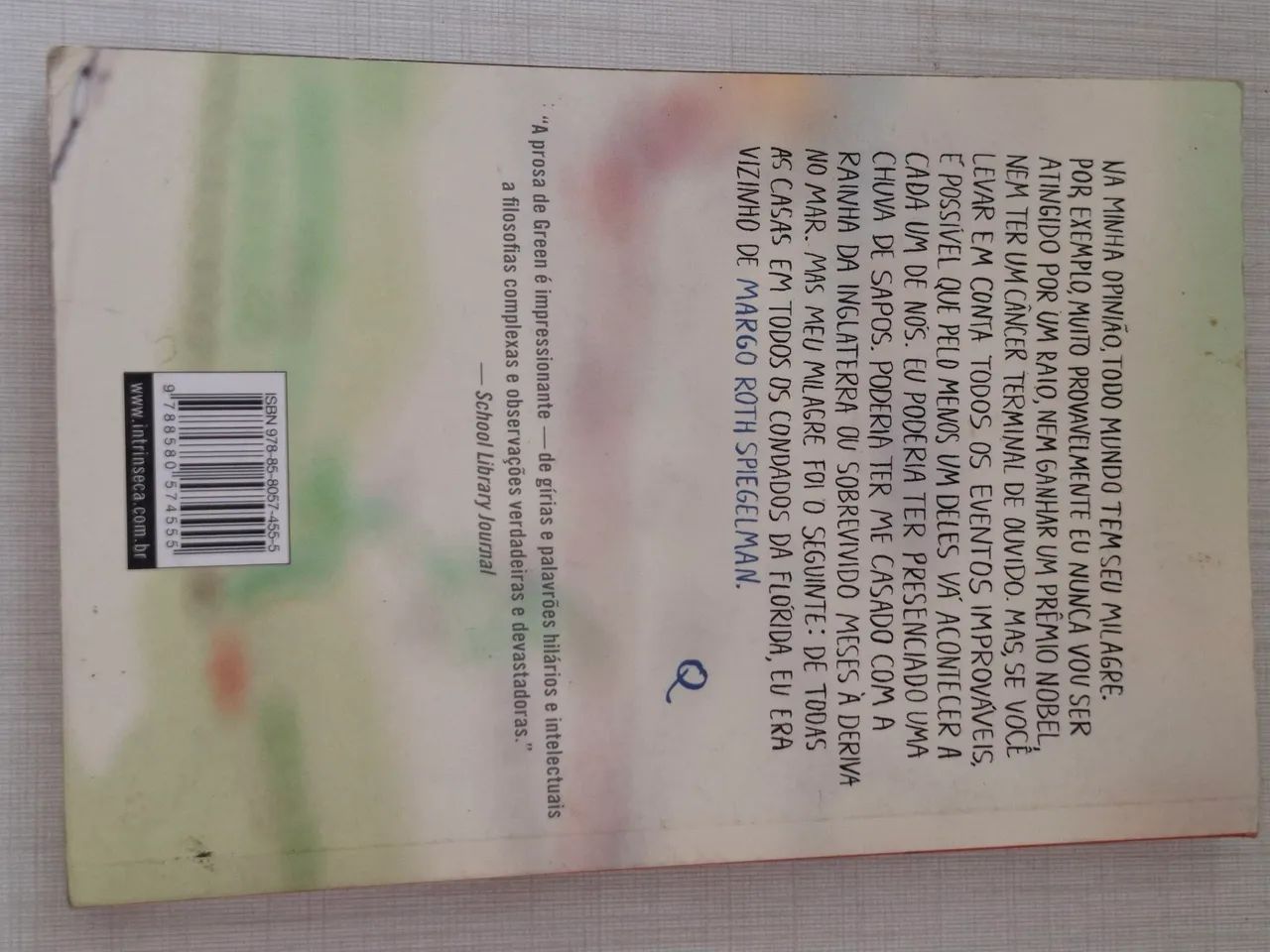 Livro Cidades de Papel - John Green - Foto 2