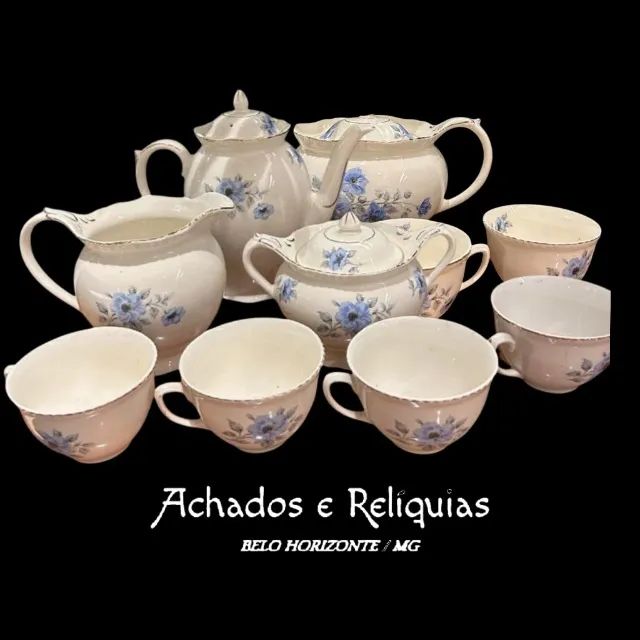 Lindo conjunto de chá antigo Wood's Ivory Ware England com delicadas flores azuis