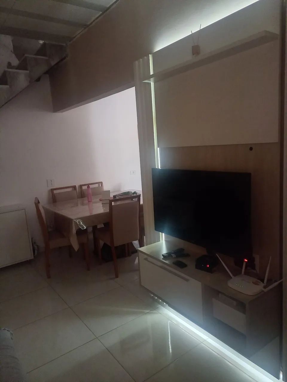Painel de tv com led marcenaria  - Foto 2