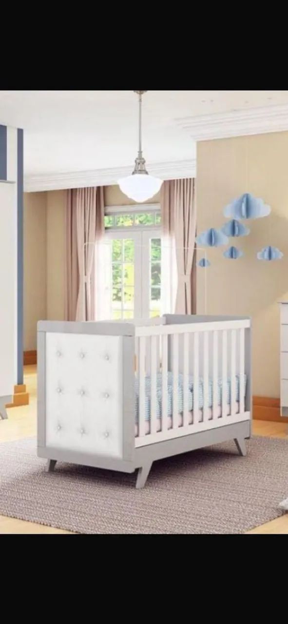 Berço Infantil Rertrô com Capitonê - Branco Brilho com Cinza