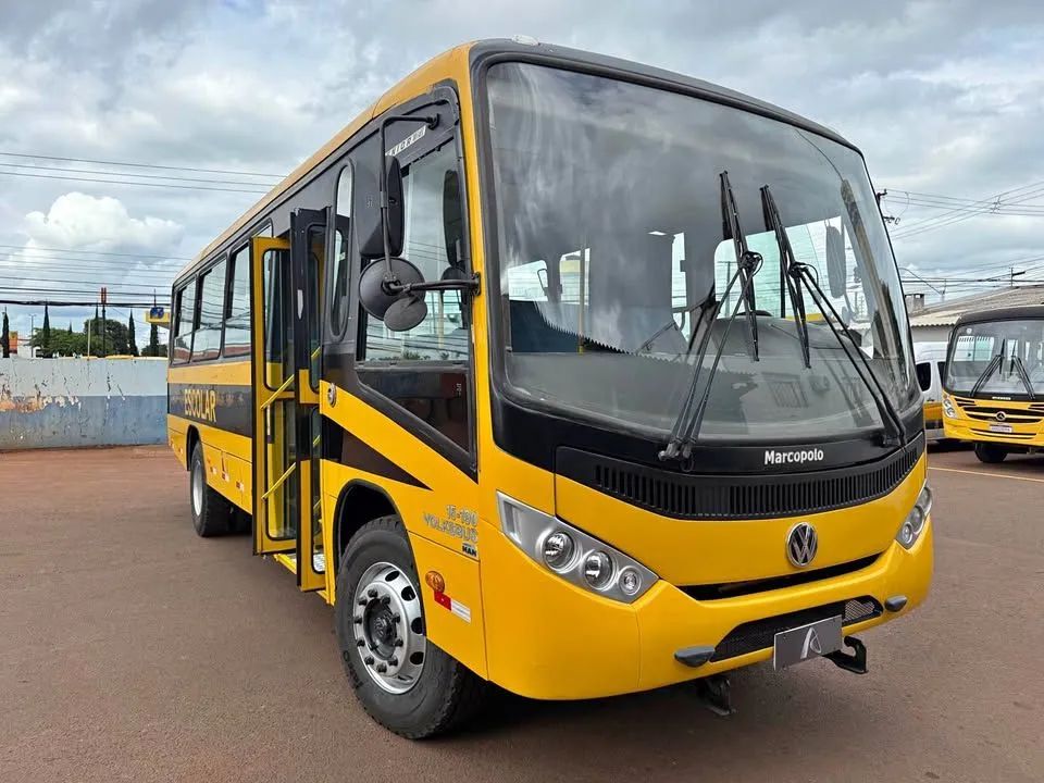 Marcopolo Senior Midi