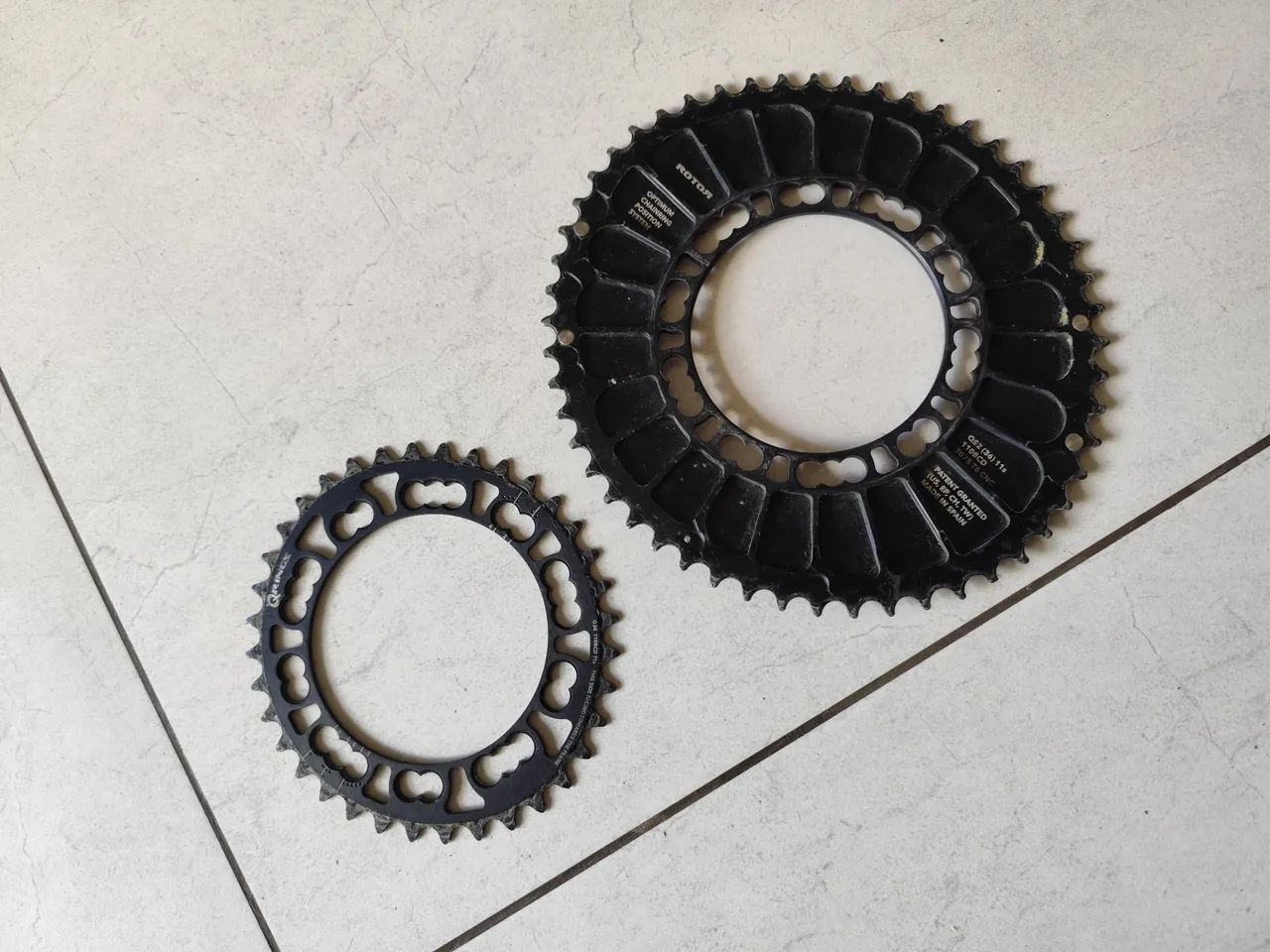 Coroa de Bicicleta Rotor Q-Rings Carbon 52/36 bcd 110 5 furos - Foto 2