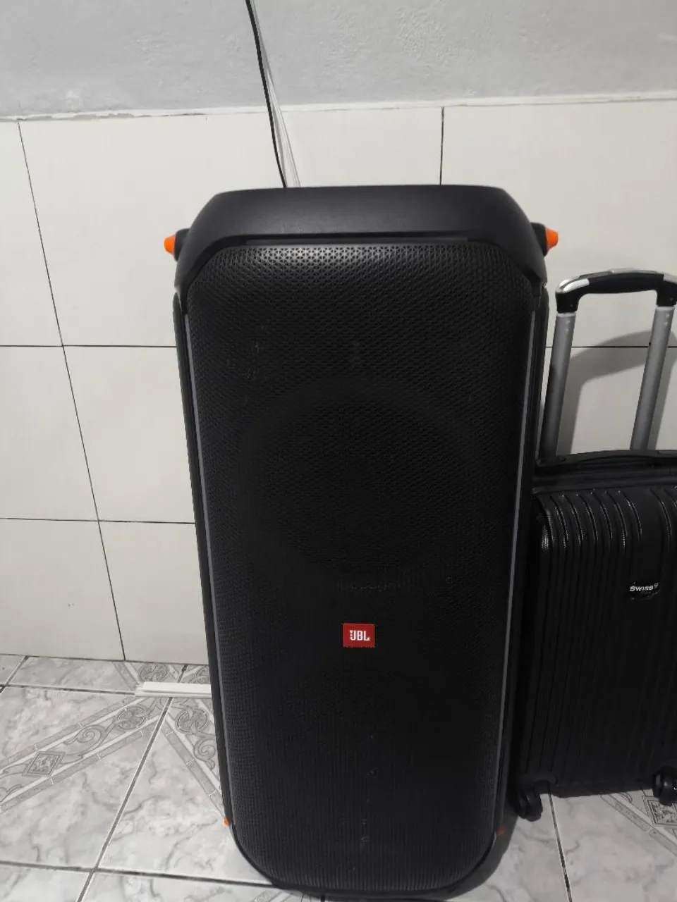 Caixa de Som JBL PartyBox 710