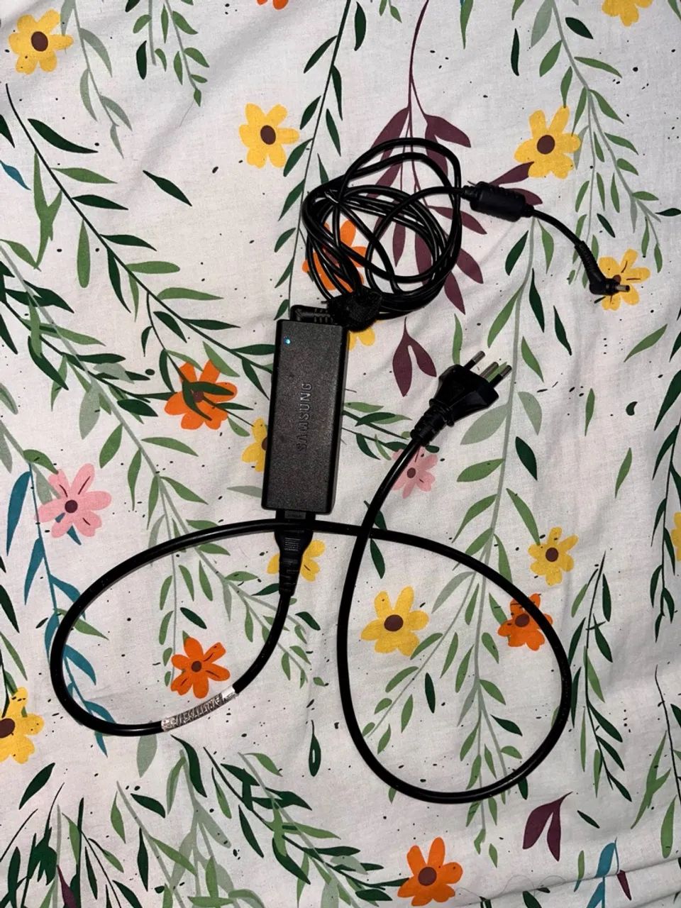 Notebook Samsung Flash F30 - Tela 13.3 - cor grafite  - Foto 6