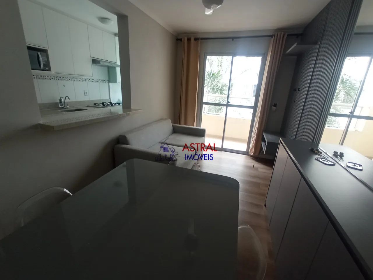 Apto MOBILIADO para aluguel possui 50 m² com 2 quartos no Jardim America