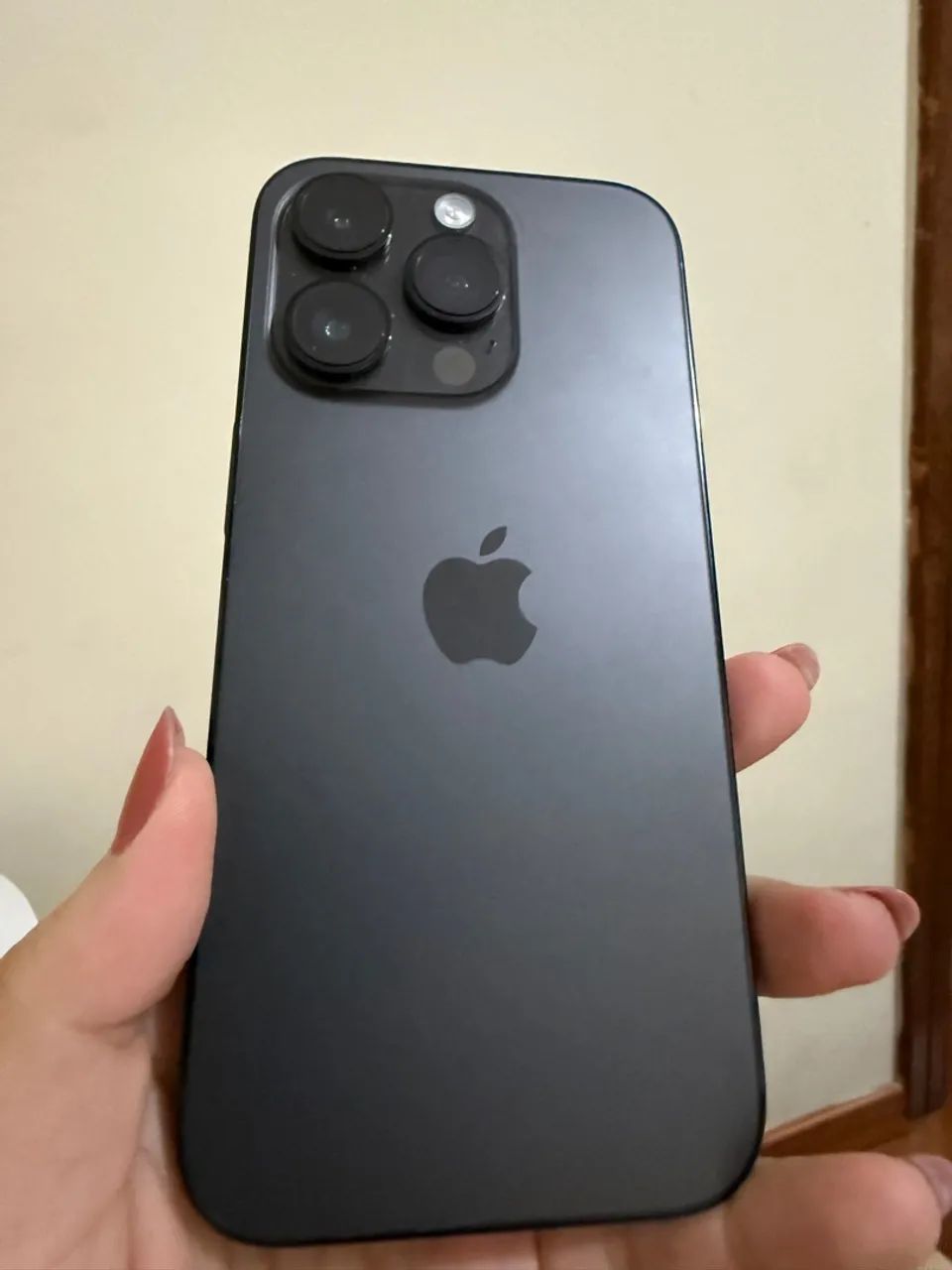 IMPECÁVEL - iPhone 14 Pro - 256 GB - Preto