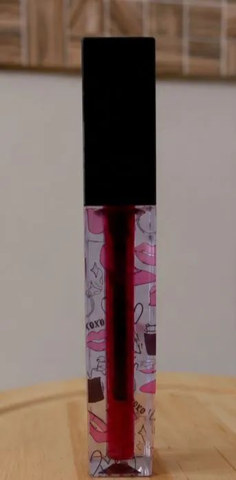 Batom Líquido Vermelho cereja Longa Duração + Efeito Blush - Foto 2