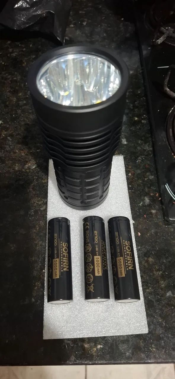 Lanterna tática sofirn q8 plus 16.000 lumens  - Foto 2
