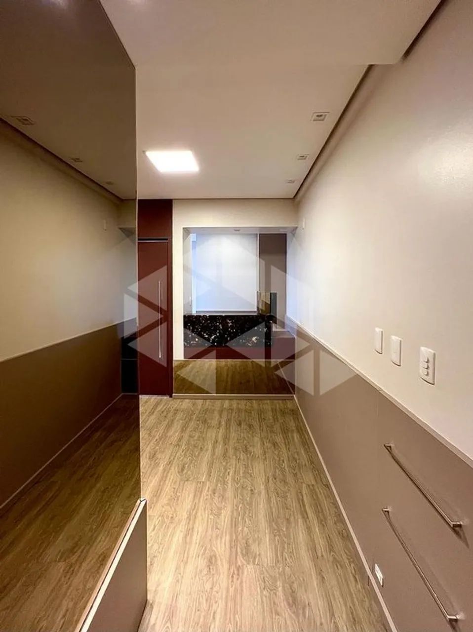 Sala 40M² - para Alugar - Foto 2
