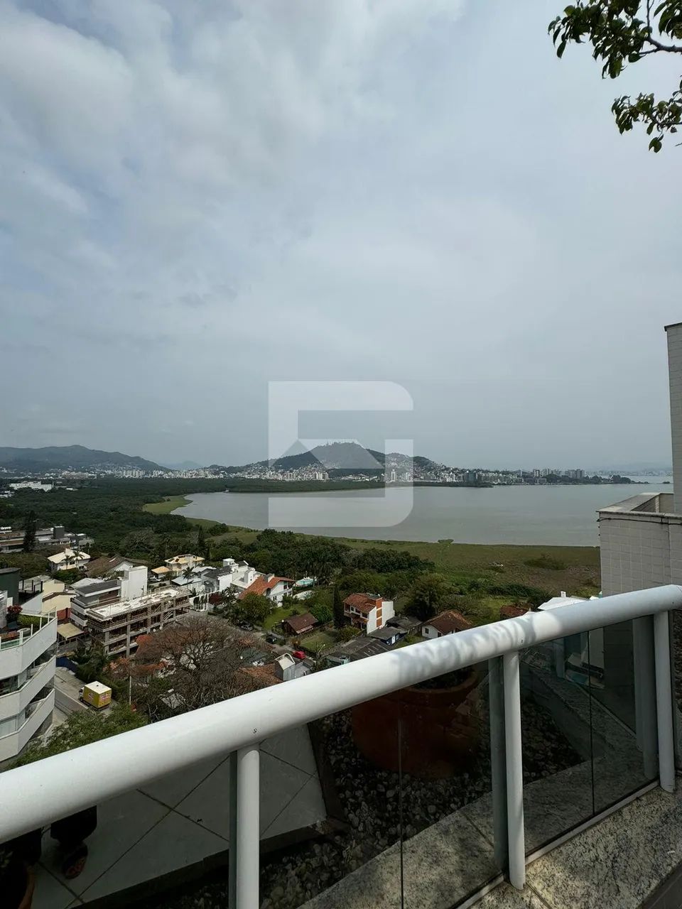 Cobertura de 2 Dormitórios em João Paulo - Florianópolis/SC - Foto 2