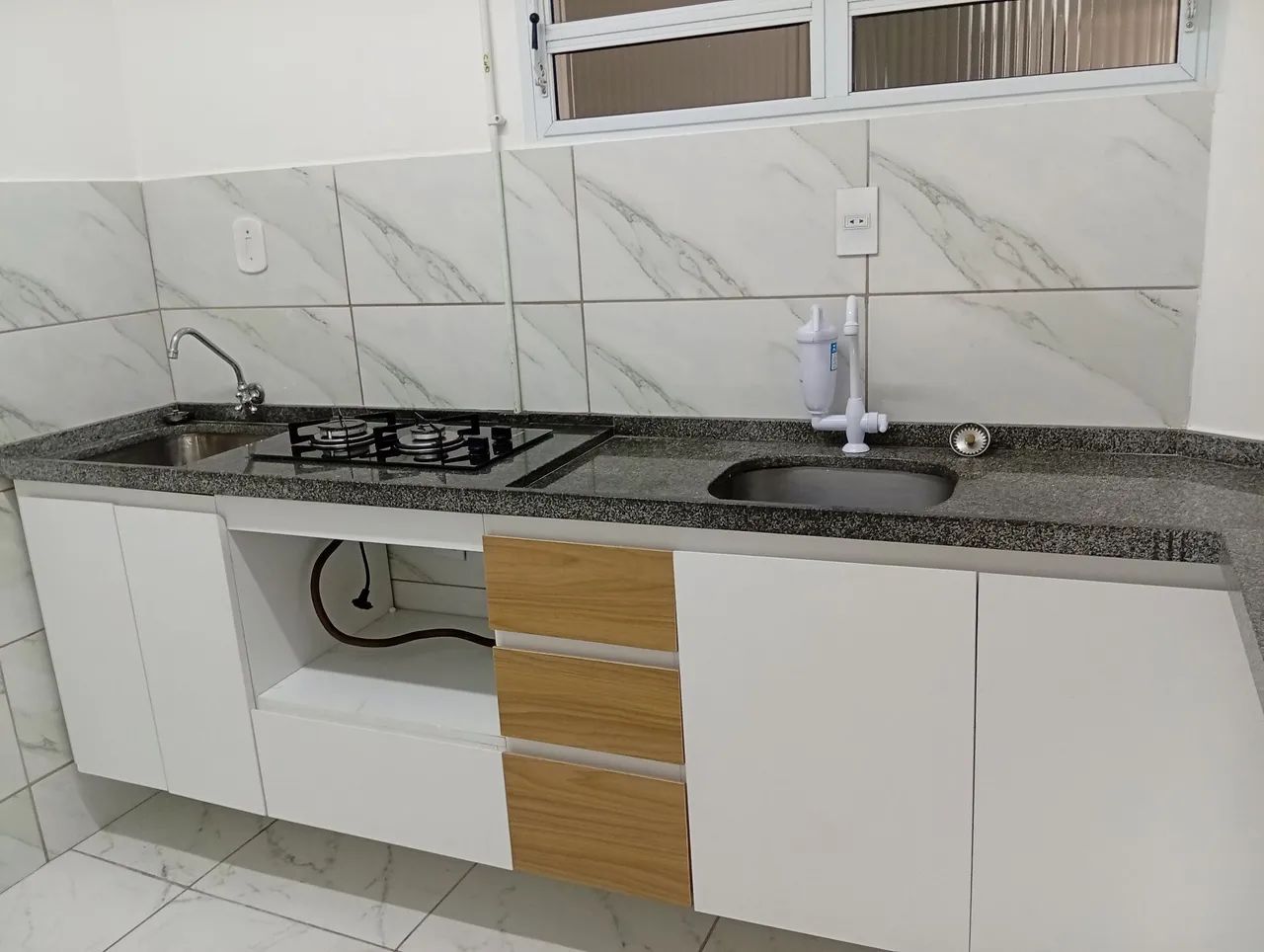 Bancada de granito com gabinete completo  - Foto 3