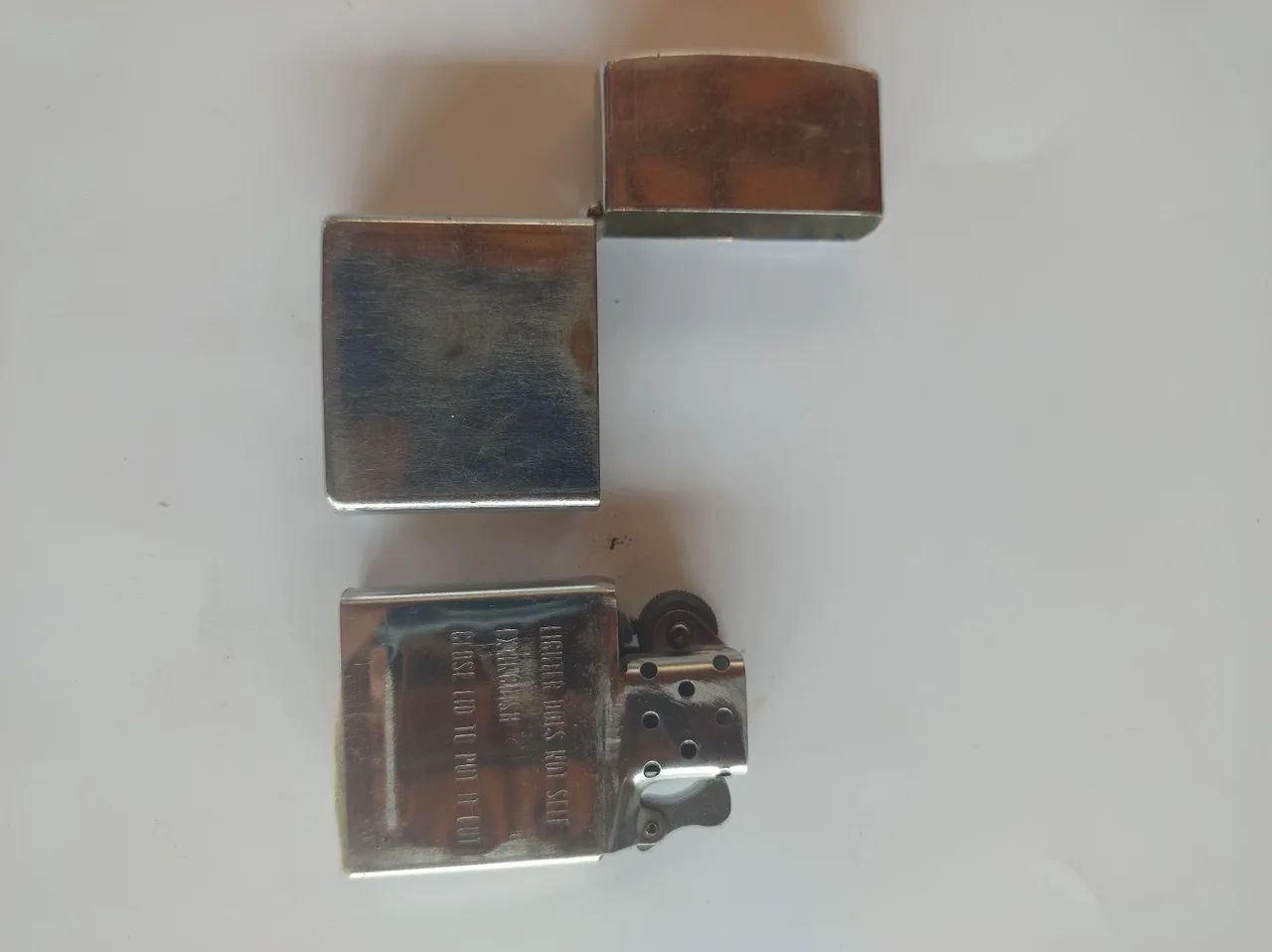 Isqueiro retrô modelo Zippo  - Foto 4