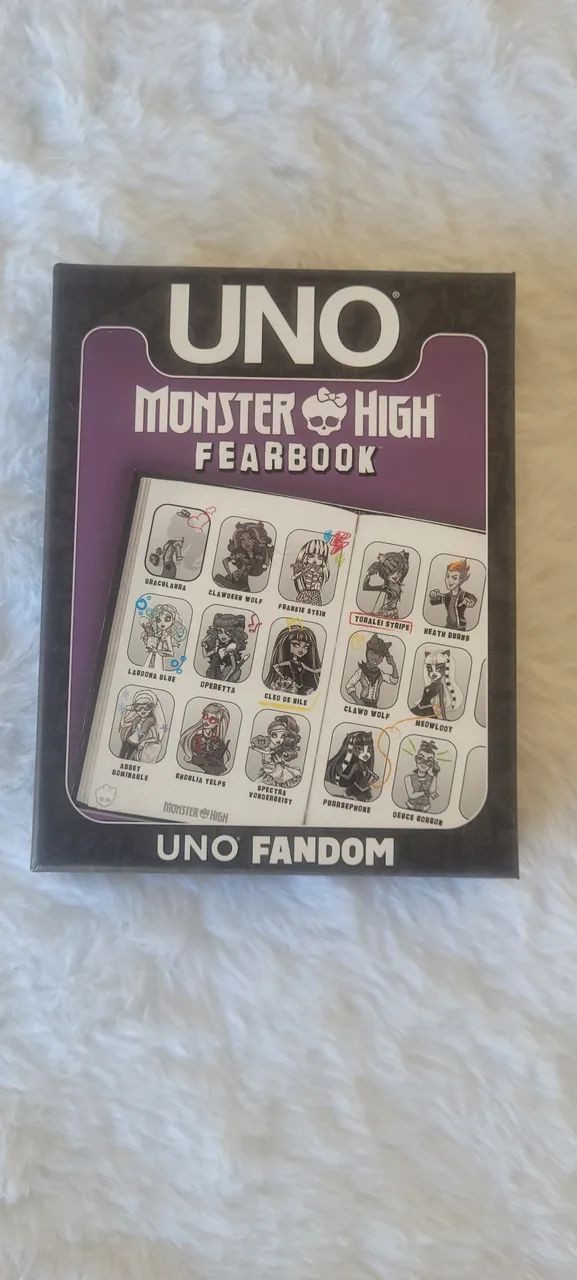 UNO Monster High Fearbook