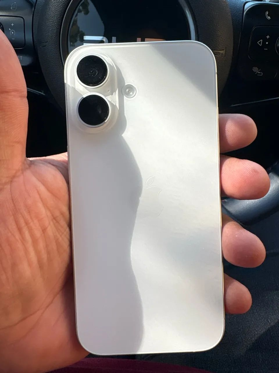 iPhone 16  - Foto 2