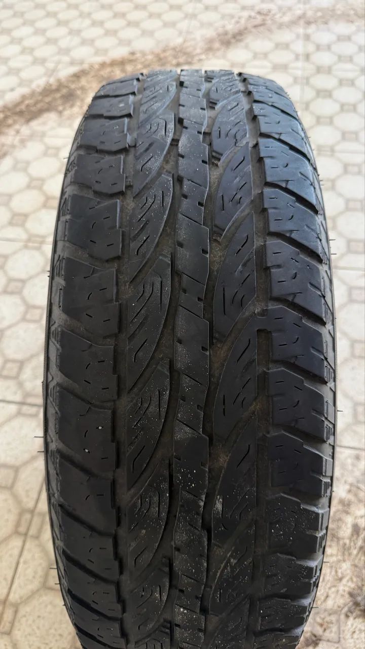 Pneu 225/65
