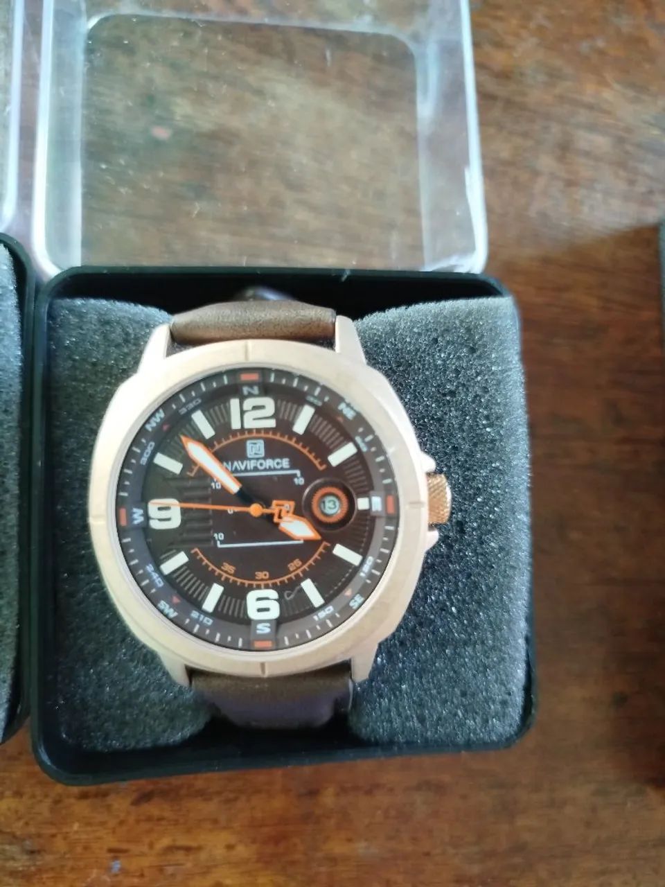 Vendo esses relógios de marca novos  - Foto 2