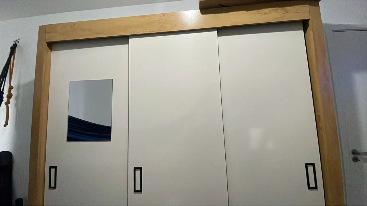 Guarda-roupa 