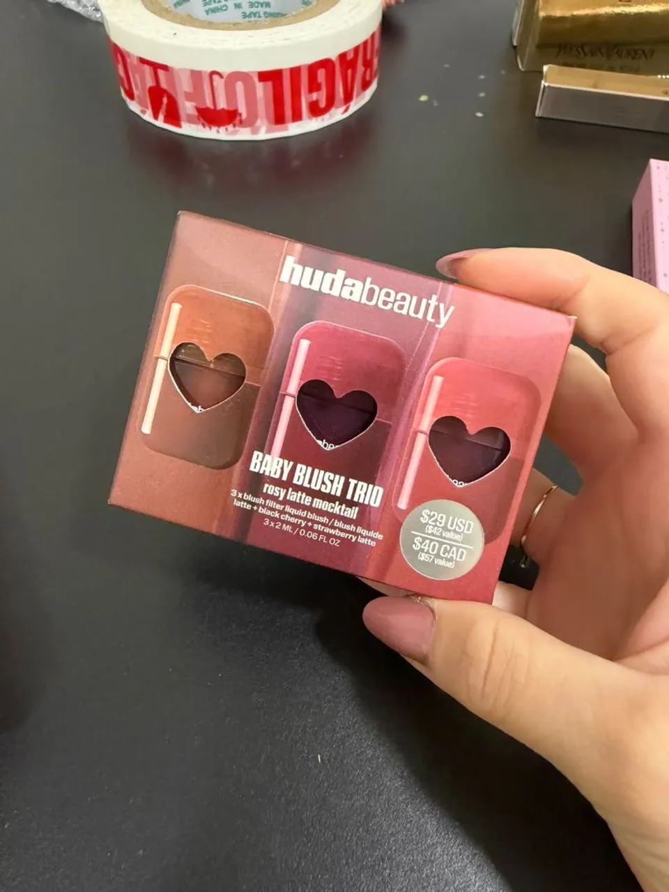 Huda trio blush edicao limitada novo  - Foto 2
