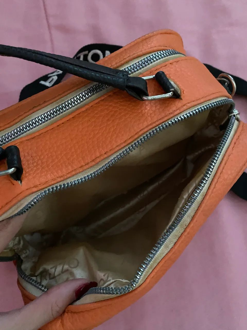 Bolsa Arezzo laranja  - Foto 3