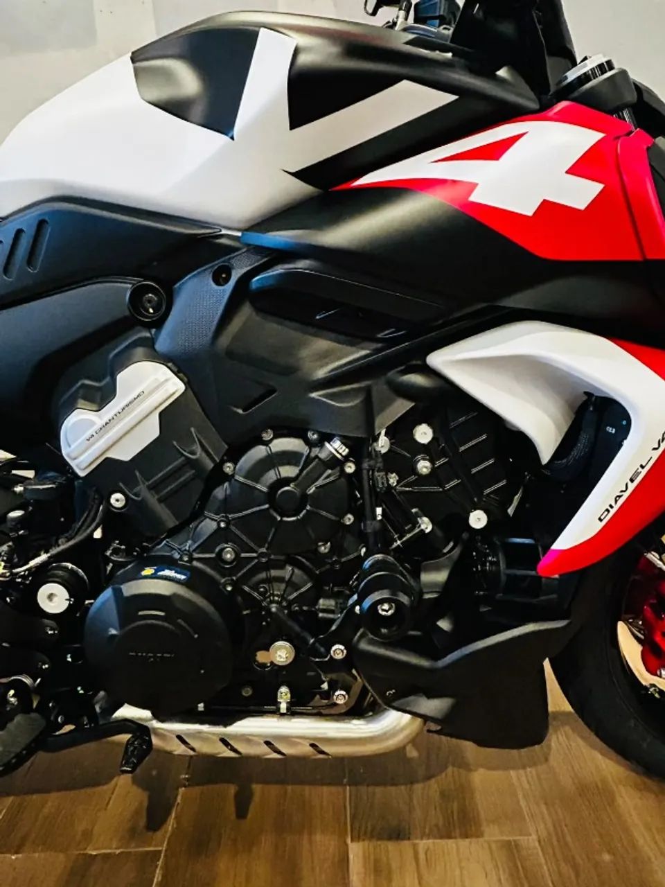 DIAVEL V4 2026 - Foto 5