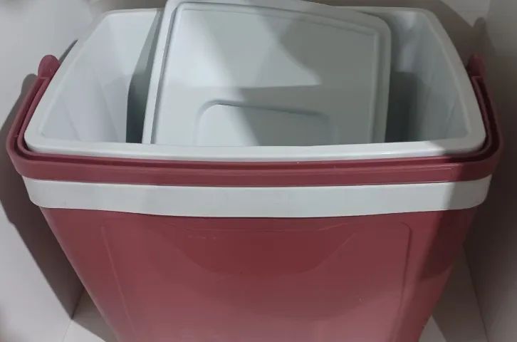 Cooler de 30 litros, vermelho. - Foto 5