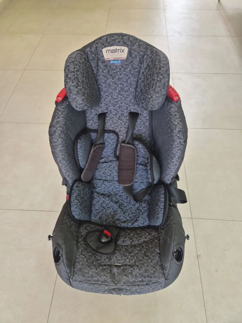 Cadeira para bebê. Bebê conforto.