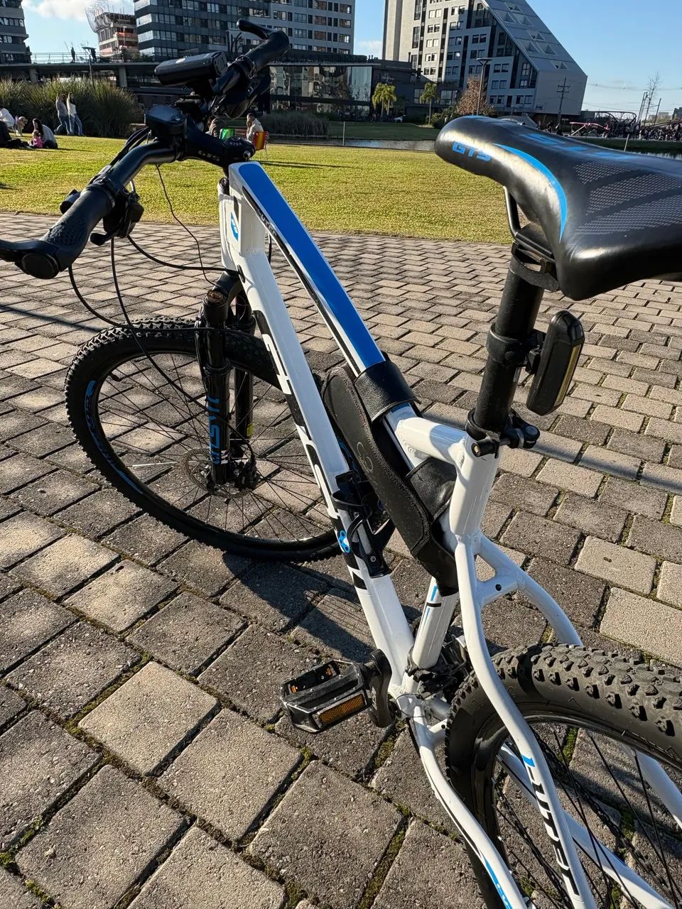 Bicicleta aro 29, impecável!! - Foto 6