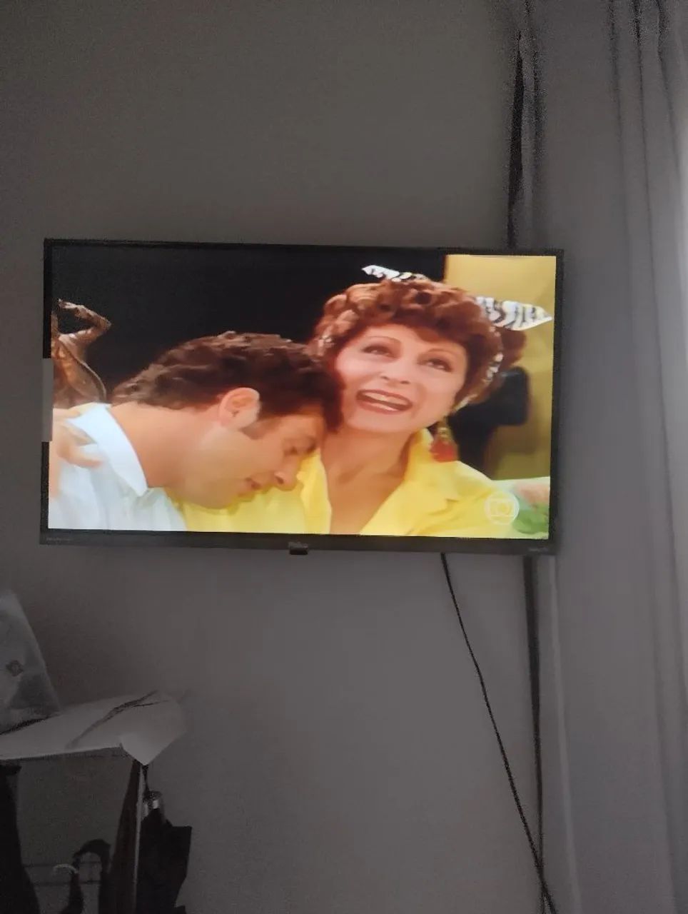 Tv  32 polegadas fhico  - Foto 5