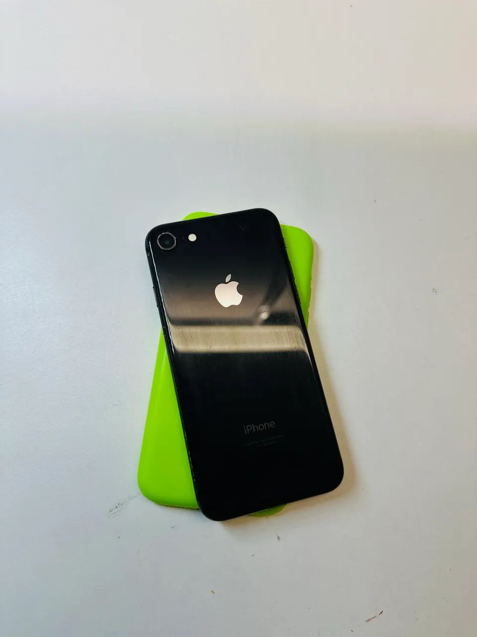 iPhone 8 64GB Preto | Bateria 100% | Muito Conservado - Celulares