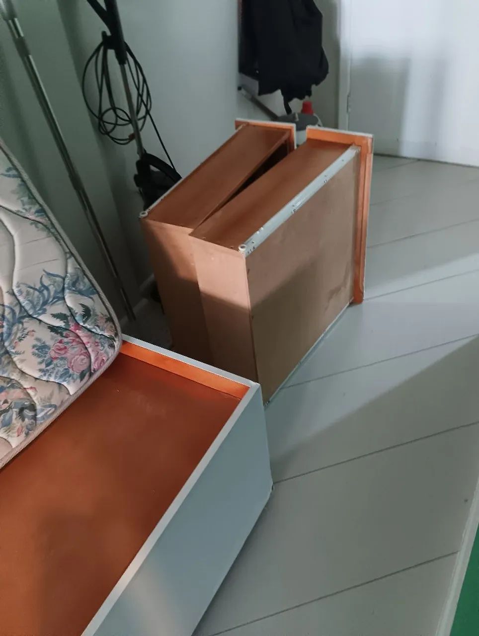 cama solteiro com duas gavetas - Foto 2