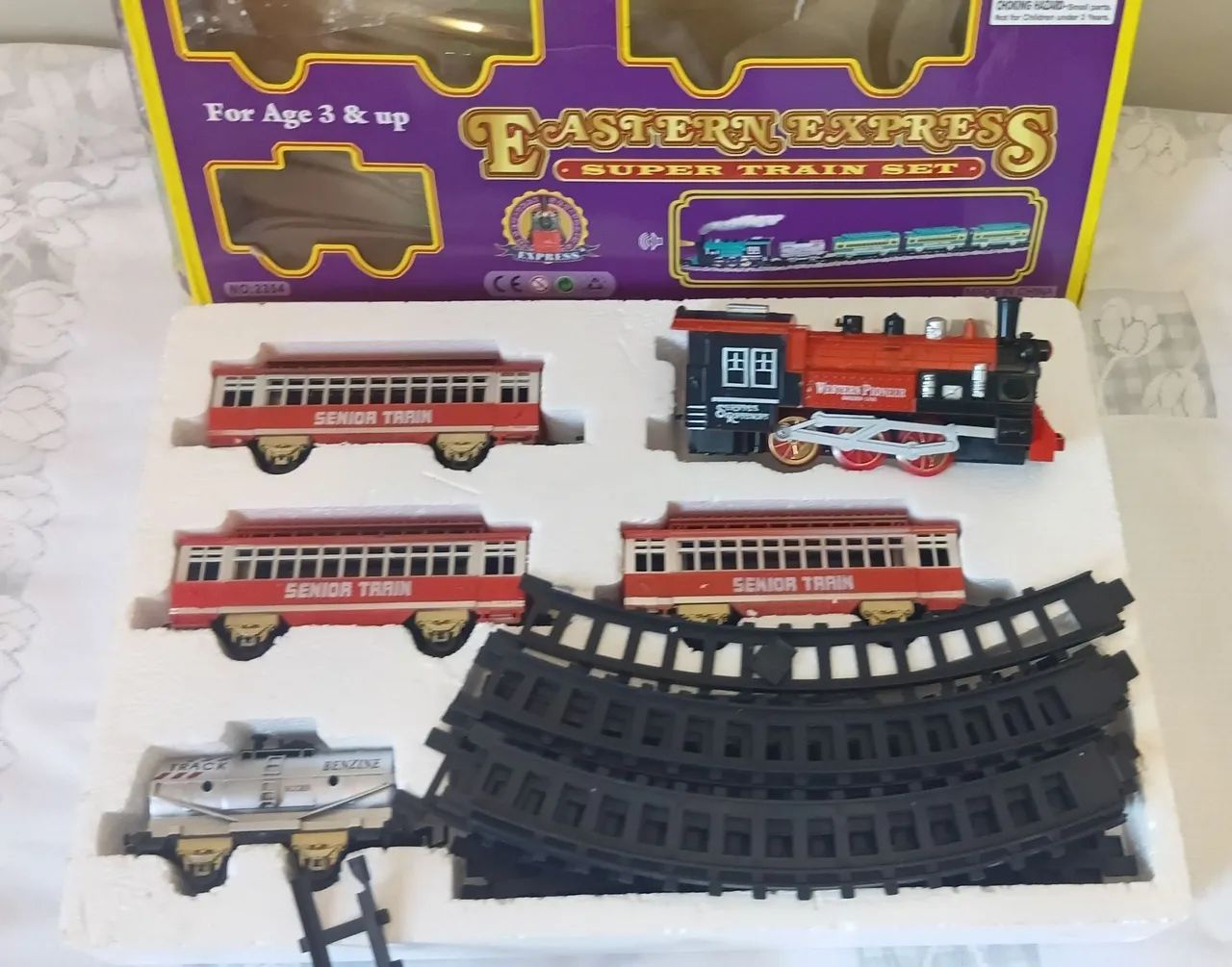 Ferrovia super trem Eastern Express Seminova