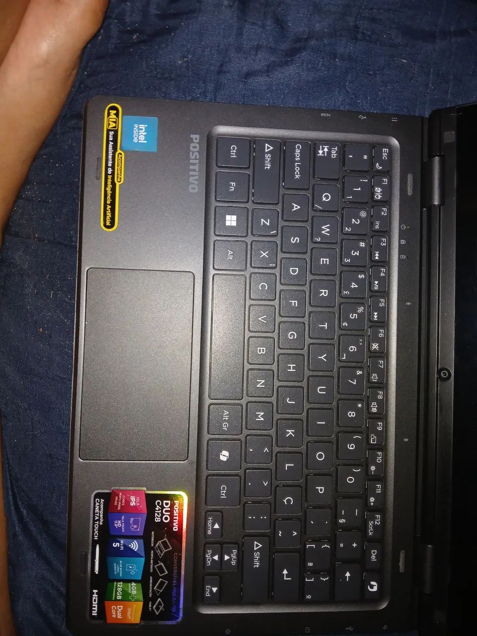 Notebook 2 em 1 vira tablet  - Foto 2