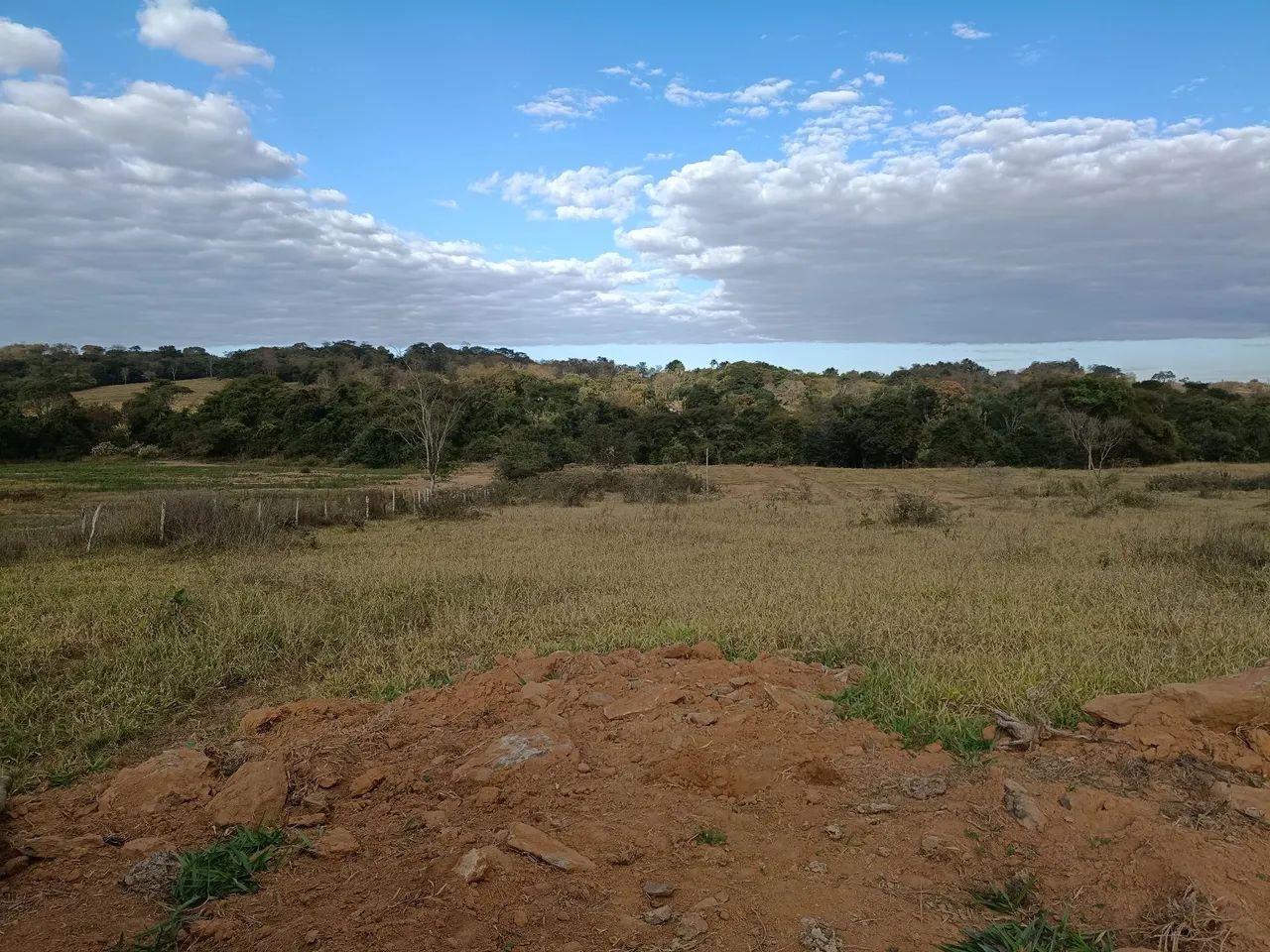 chácara 1.100m2 50 km de Goiânia  - Foto 5