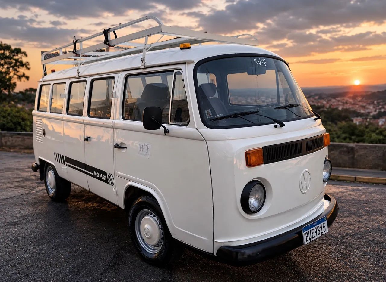 Volkswagen Kombi Standard/ Luxo/ Serie Prata 1996